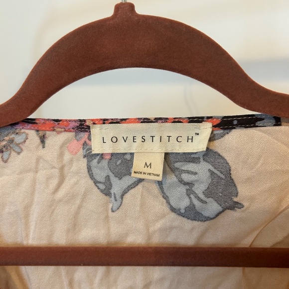 MEDIUM FLORAL BLOUSE - Picture 2 of 3